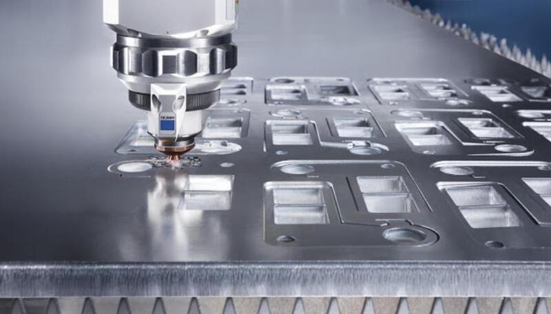 Tiến hành chế tạo khuôn mẫu