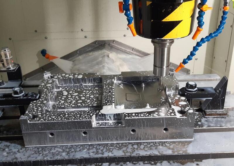 Tạo mẫu khuôn phải đảm bảo tính chính xác