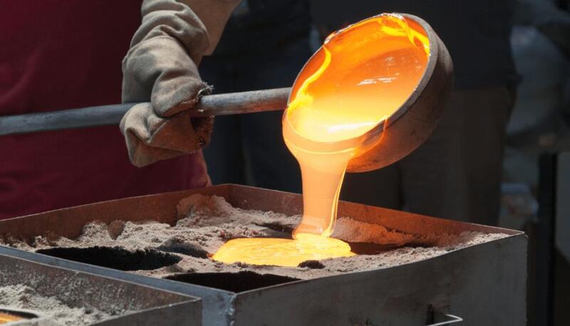 Vật liệu làm khuôn đúc từ các kim loại